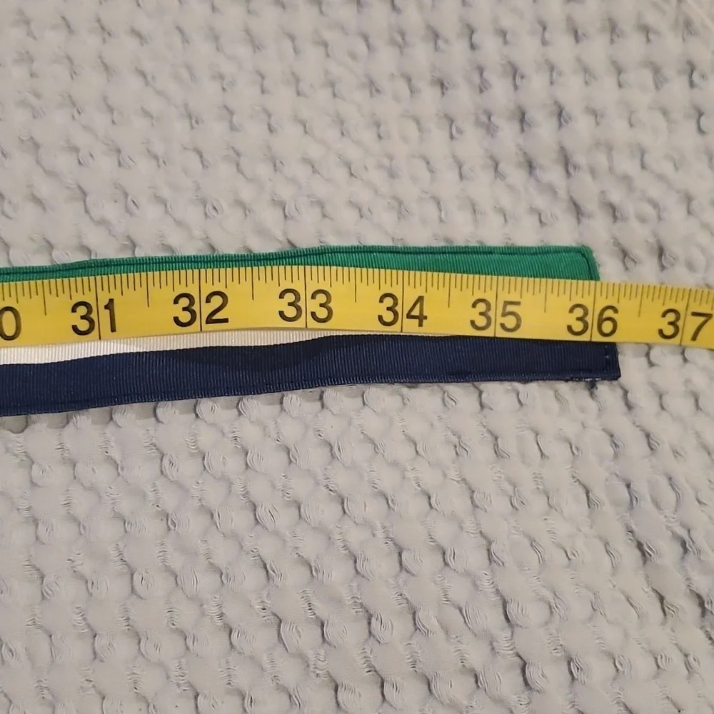 Vineyard Vines striped D ring belt size S